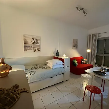 شقة La Rochelle Sur L'eau - Studio لا روشيل